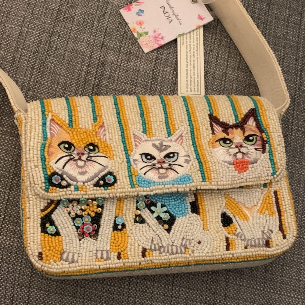 NWT Viral Beaded Cat Purse